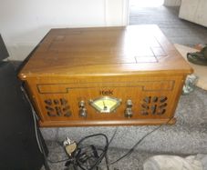 4 in one sound system vinyl cassette CD radio