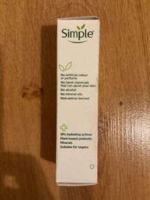 Simple Hydrating Booster for Dry and Sensitive Skin Brand New