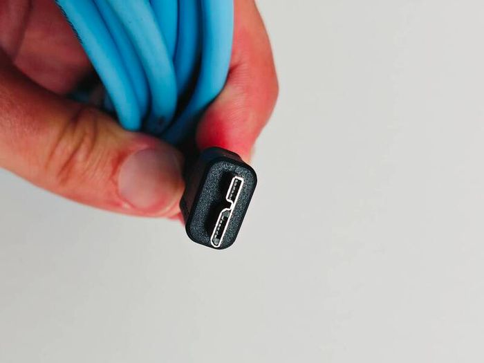 Canon 5D tethering cable by Mathorn Cables