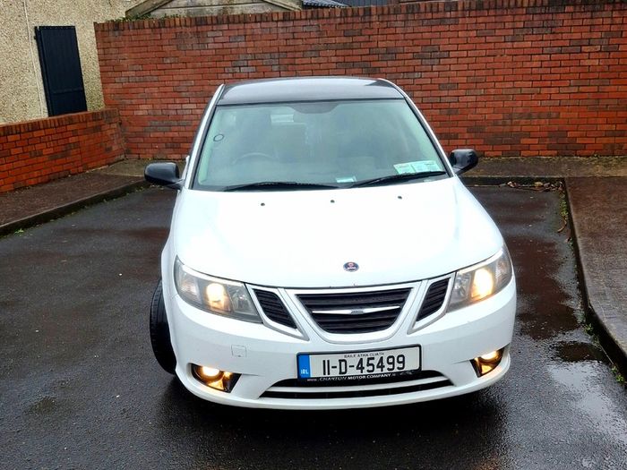2011 Saab 93