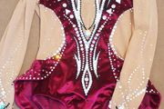Rhythmic gymnastics leotard