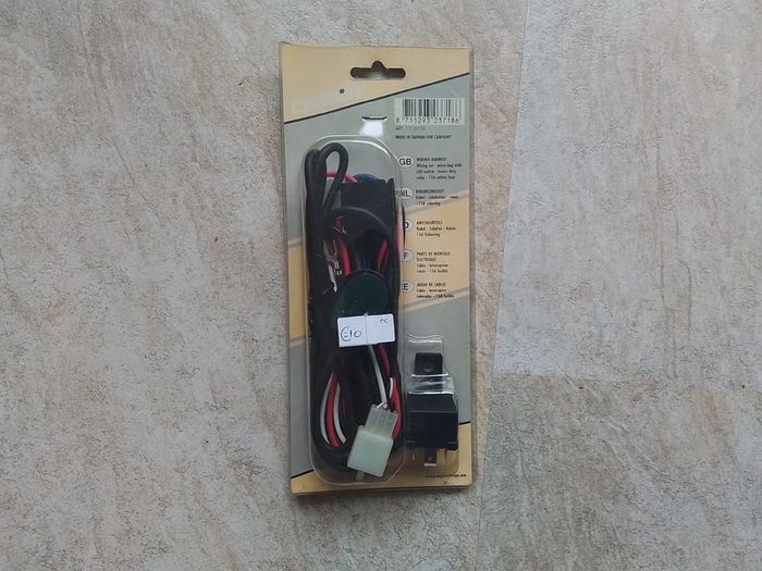 Spotlamp Wiring Harness.