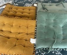 4 chairs cushions each 5
