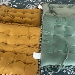 4 chairs cushions each 5
