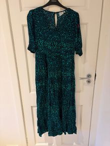 Scamp & Dude green leopard maxi dress size 10