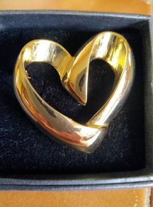 Brooch
