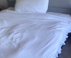 2 double beds