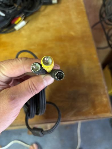 svideo to svideo/rca adapter