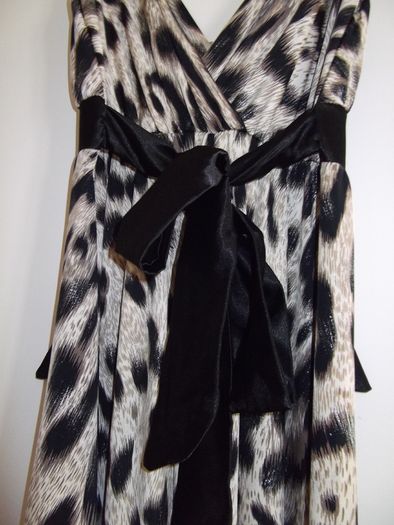 Lovely NEW dress