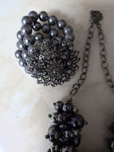 Purple Poppy Pearl Style & Stone Necklace & Bracelet Set. Costume  Jewellery.New.