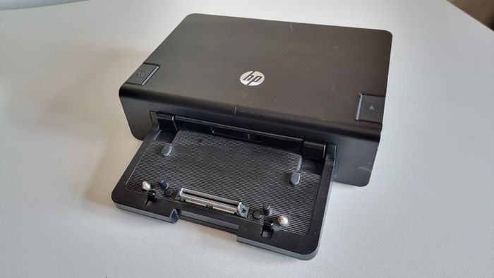 HP Advanced Dock with 230W Power Supply!