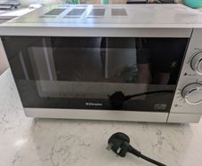 microwave and air fryer