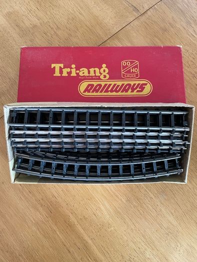 1950s Triang Railways RS.2 Electric Model Railway set + EXTRAS