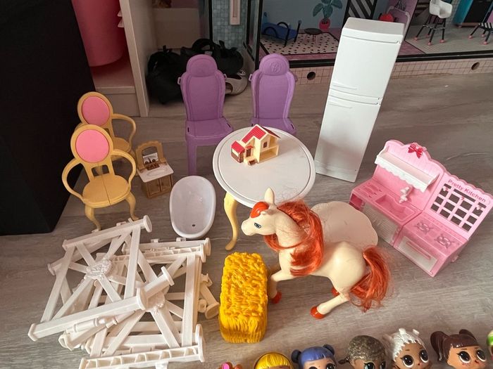 Lol doll house