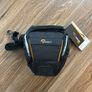 Lowepro Adventura TLZ 20 II Camera Bag Image 2