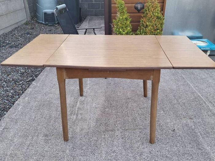 Retro Kitchen Table