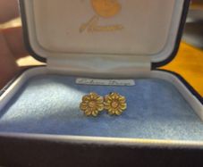 Vintage Small Flowers Earrings
