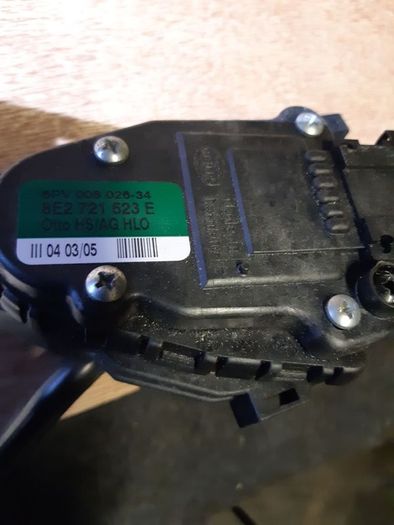 AUDI A4 B7 2005 Accelerator Pedal 8E2721523E