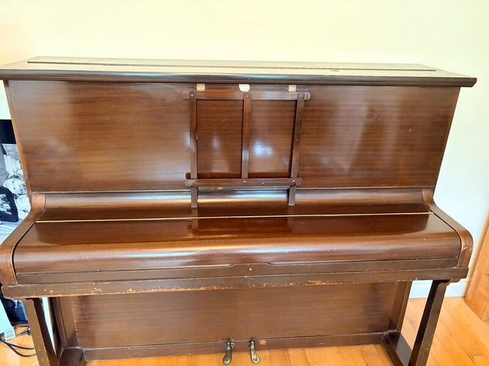 Spencer piano