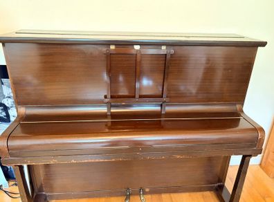 Spencer piano