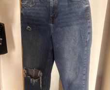 New Look Tori cropped length jeans size 14