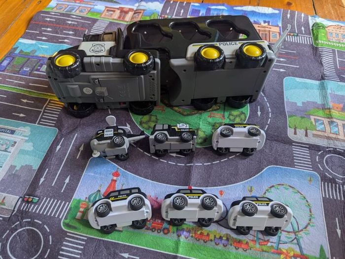 Police Cars Pull Back Car Series