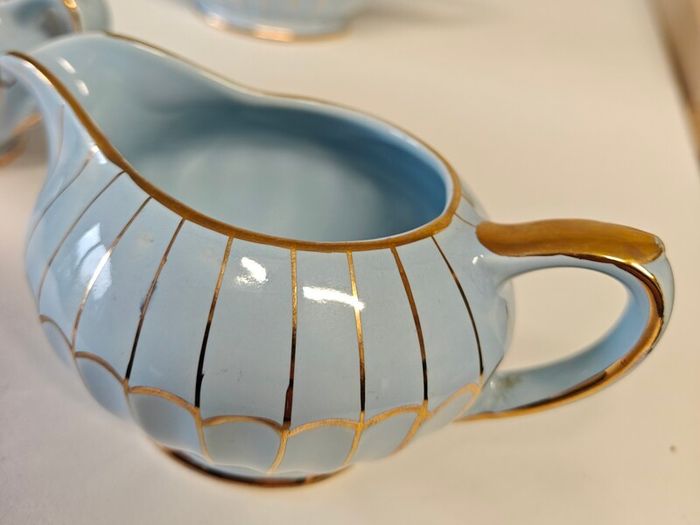 Elegant Vintage Sadler Baby Blue Tea Set