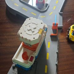 Fisher Price Little People Airport