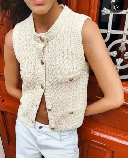 Zara knitted waistcoat size s bnwt