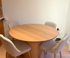 Dinner table & chairs