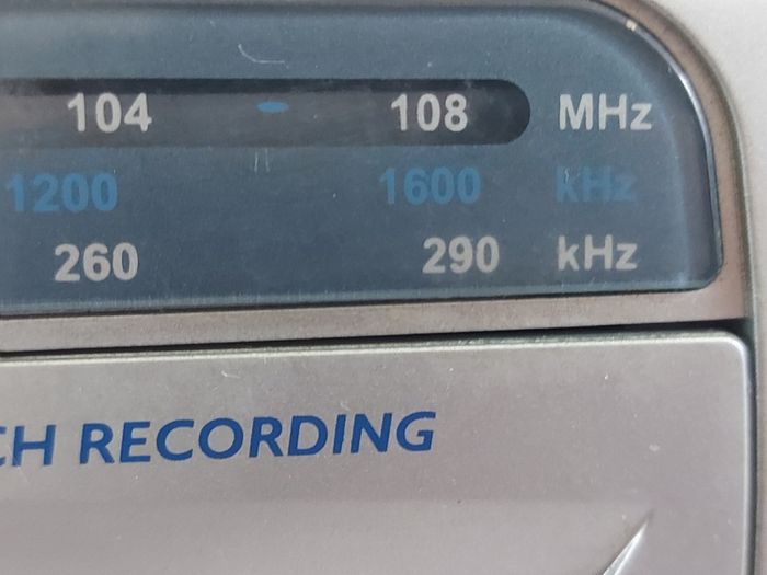 Philips Radio Cassette Recorder, Model AQ4150, both Radio & tape working great, very good condition