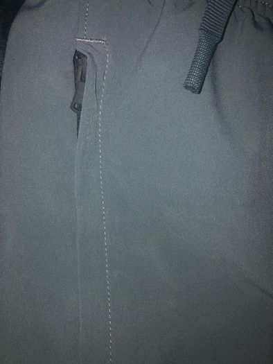 Under armour bottoms size Medium brand new