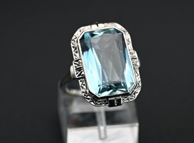 Stunning Antique Art Deco Aquamarine Ring