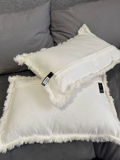 J-Line pillow cushion - 100% cotton