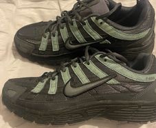 boys nike