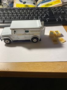 Dinky Toys no.275 Brinks Armoured truck