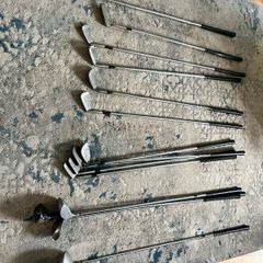 14 x Golf Clubs