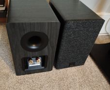 Dali Kupid Black pair Like new warranty.