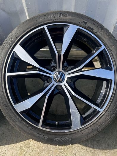 Genuine Volkswagen R-Line Misano 20" Alloy Wheels
