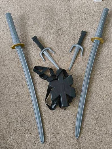 Kids Ninja Warrior/Kombat Costume age 5-7
