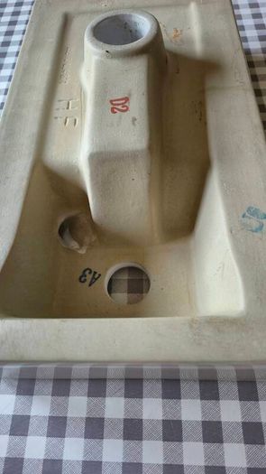Compact Small Bathroom Basin / Cloakroom Sink