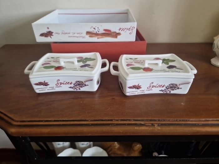 ceramic dishes