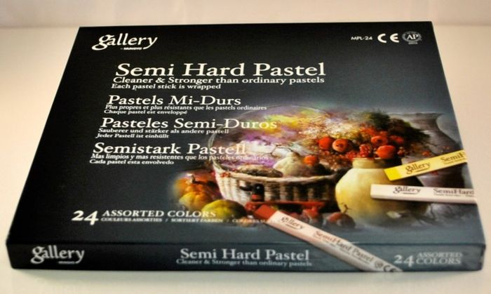 Gallery by Mungyo: Semi Hard Artist's Pastels (24 Multicolour)