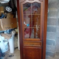 display cabinet