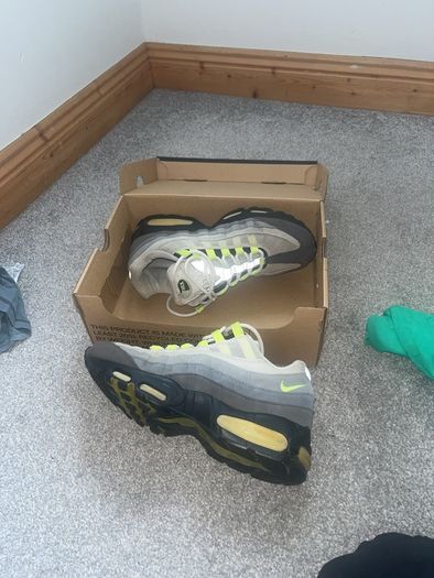 Airmax 95 "neon" og pair from 2005