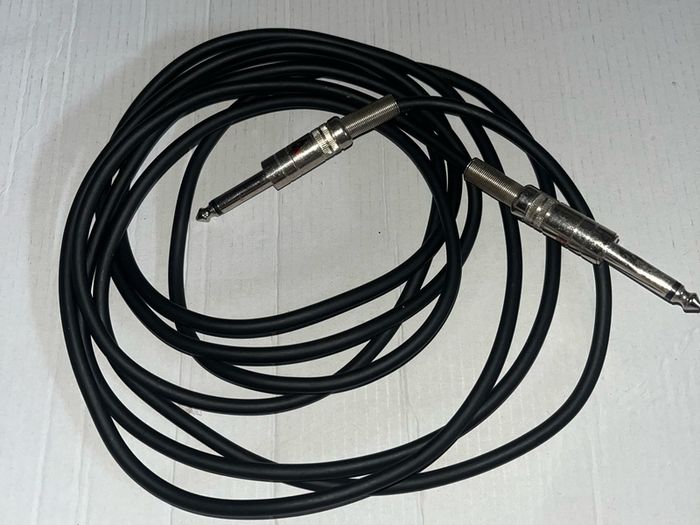 Guitar lead cable 3m length
