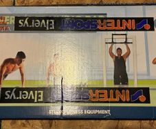 Door Gym.Pull-up, Push up, Sit up and Dip