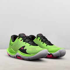 Under Armour _Sport runners size 6