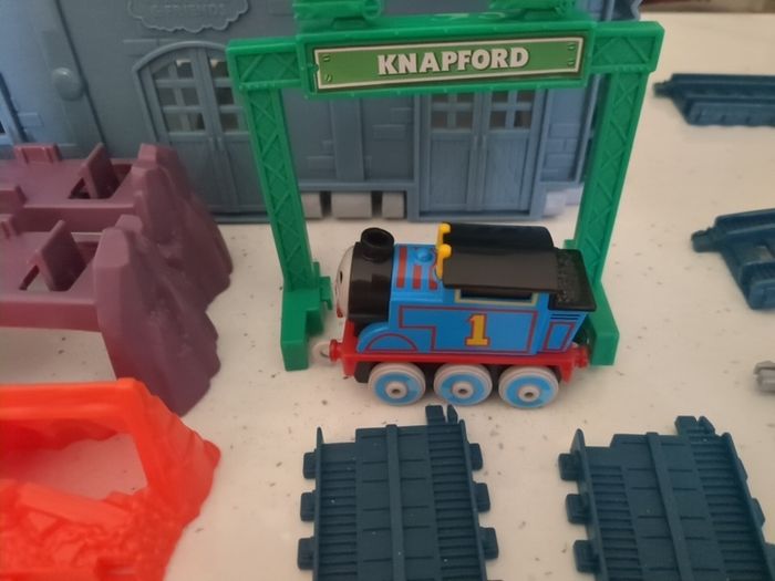 Thomas & Friends Knapford Station