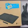 Wacom One M Bluetooth pen tablet with extra nibs and drawing glove Image 2
